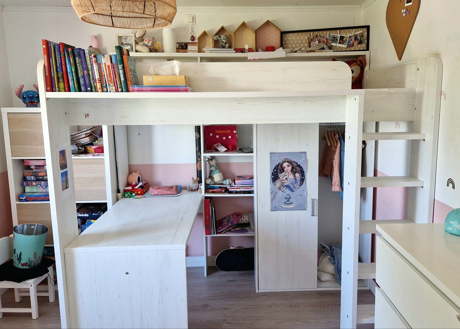 Hoogslaper met bureau en kast, Kinderen en Baby's, Kinderkamer | Stapelbedden en Hoogslapers, Ophalen, Hoogslaper