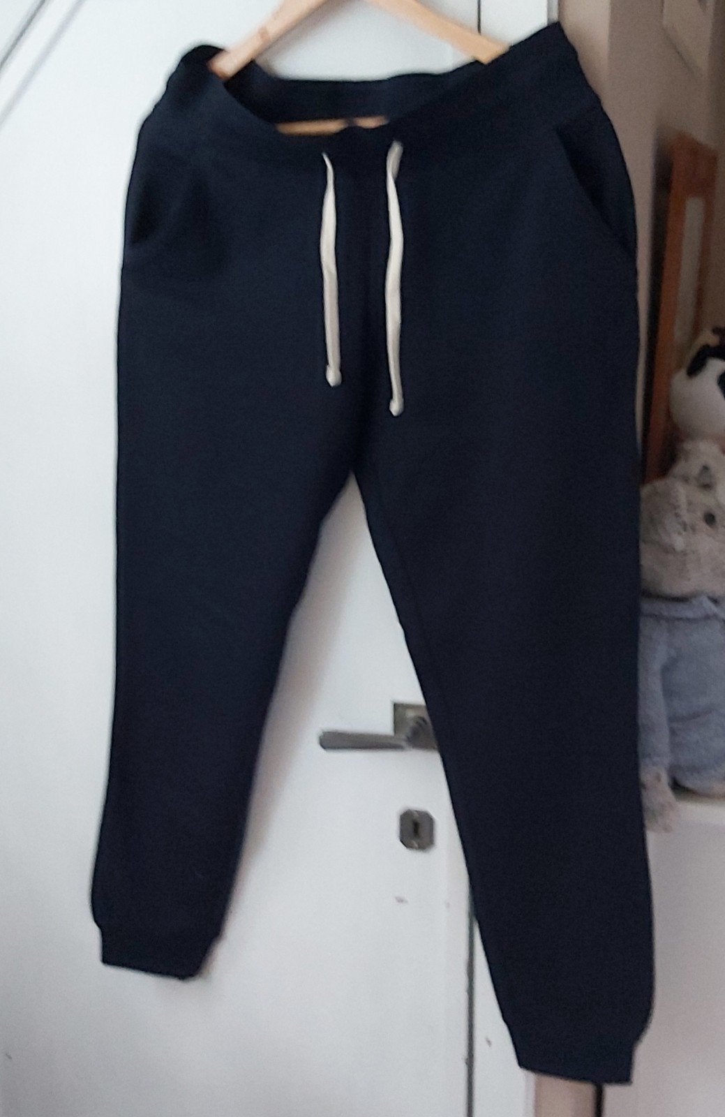 Prachtige joggingbroek large Clockhouse., Blauw, Maat 42/44 (L), Ophalen of Verzenden, Zo goed als nieuw