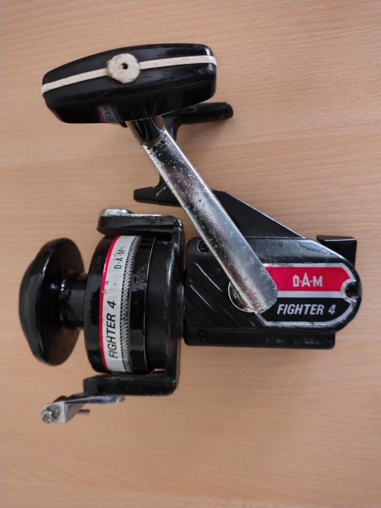 MOLEN D.A.M FIGHTER 4, Enlèvement ou Envoi, Comme neuf, Moulinet