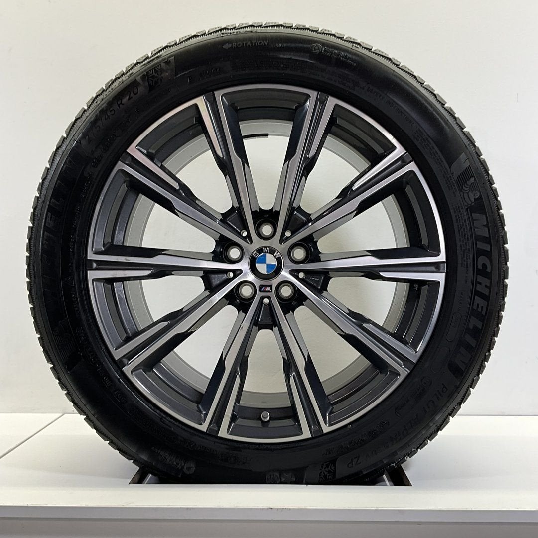 BMW X5 G05 EN X6 G06 SET VELGEN + WINTERBANDEN 20 INCH ORIG., Auto-onderdelen, Banden en Velgen, Banden en Velgen, Winterbanden