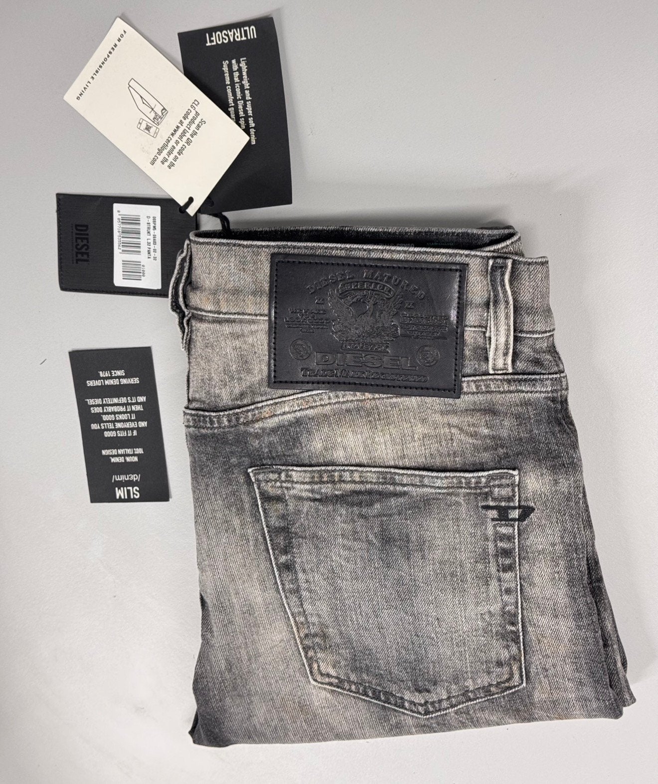 Pantalon Diesel D-STRUKT 32 L32-W32 32-32 NEW Slim fit 230$, Vêtements | Hommes, Jeans, Enlèvement ou Envoi, Neuf, Gris, W32 (confection 46) ou plus petit
