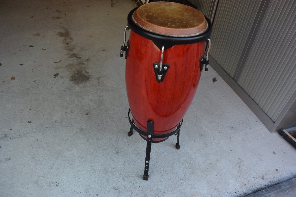 2 congas 11' ( fûts érable), Musique & Instruments, Percussions, Enlèvement, Utilisé, Tambour