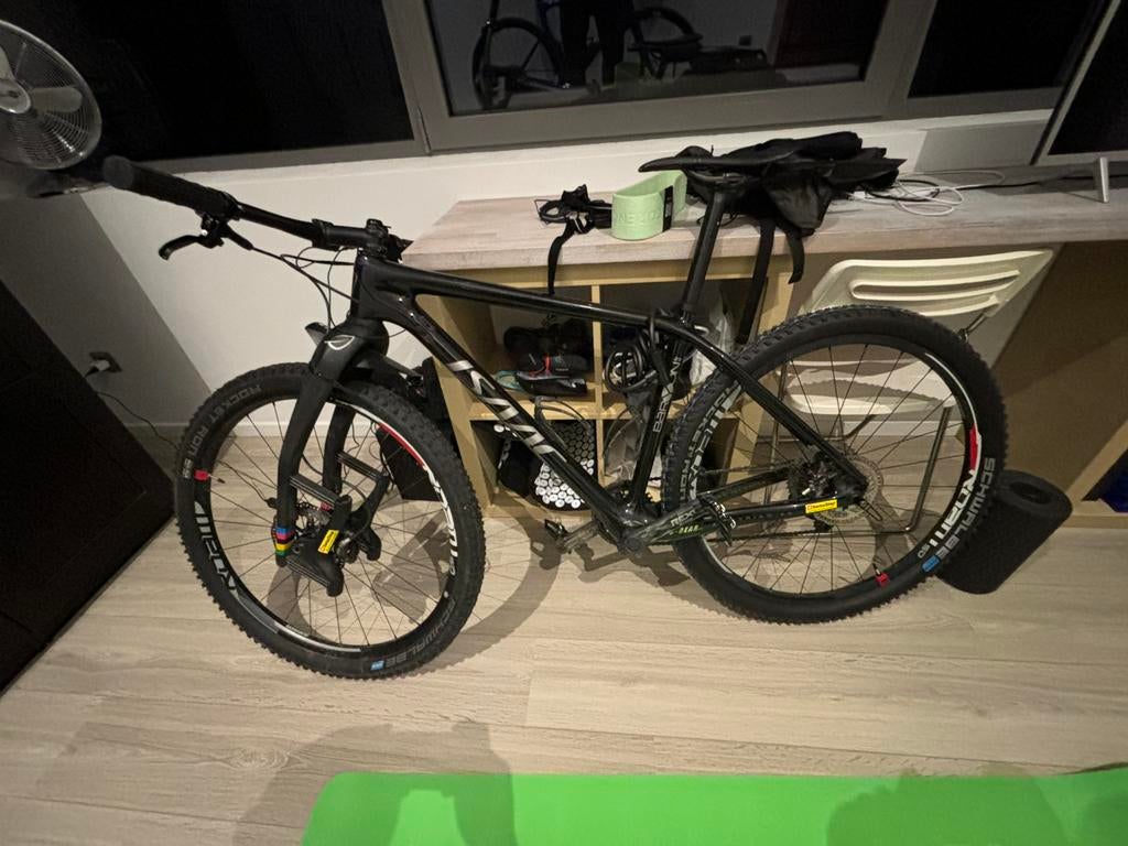 Isaac baryon met lauf voorvork en di2, Enlèvement, Comme neuf