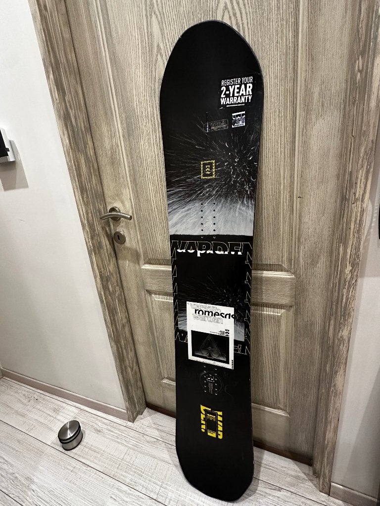 Rome warden snowboard, Sports & Fitness, Enlèvement, Comme neuf, Planche