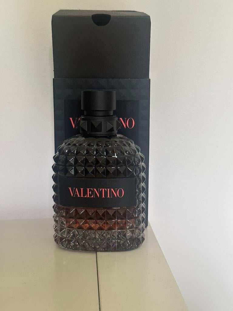 Parfum Valentino Born in Roma  Coral Fantasy, Ophalen of Verzenden, Zo goed als nieuw