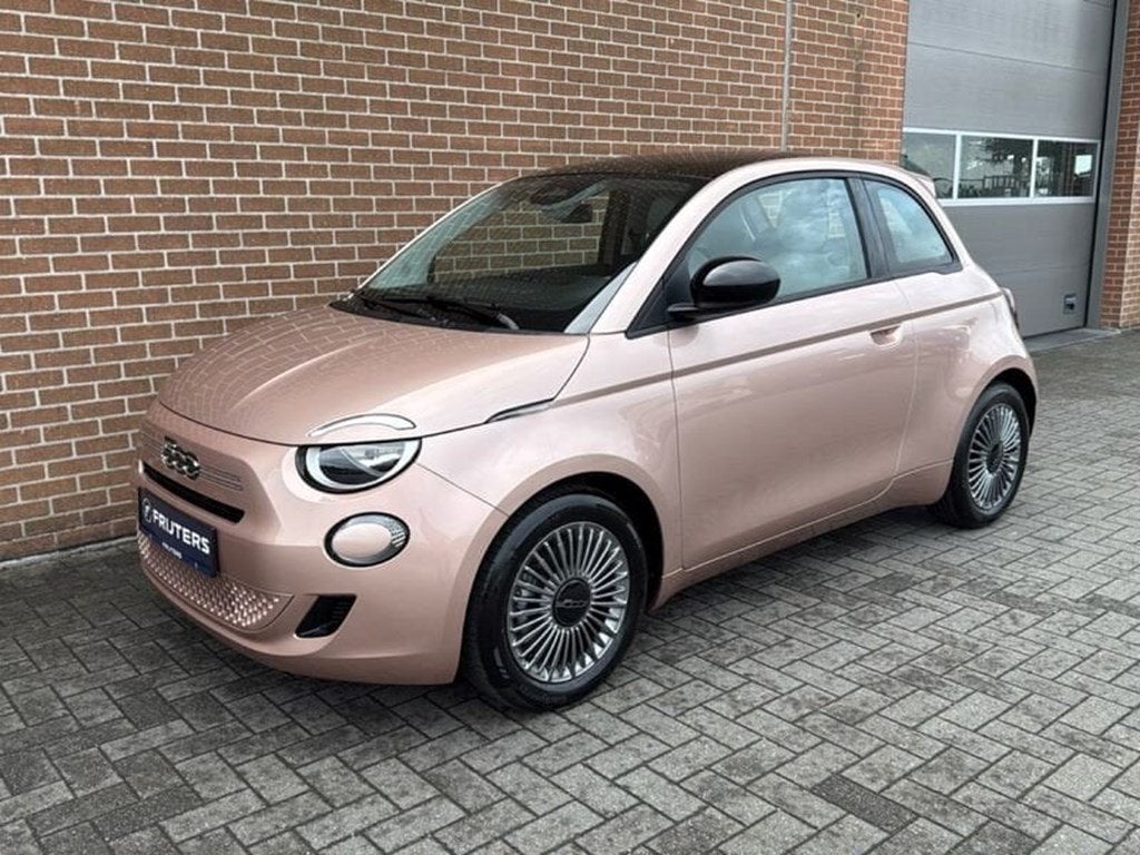 Fiat 500 (Nieuw) MHEV Icon, Auto's, Fiat, Parkeersensor, 4 zetels, Zwart, Overige kleuren