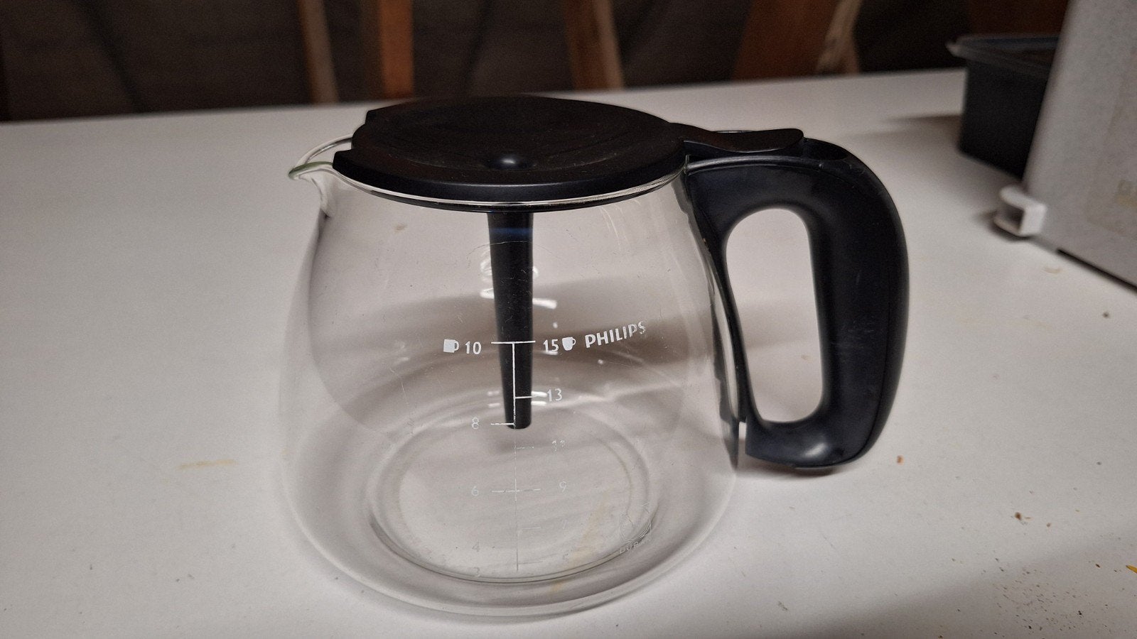 koffie kan 2€, Ophalen