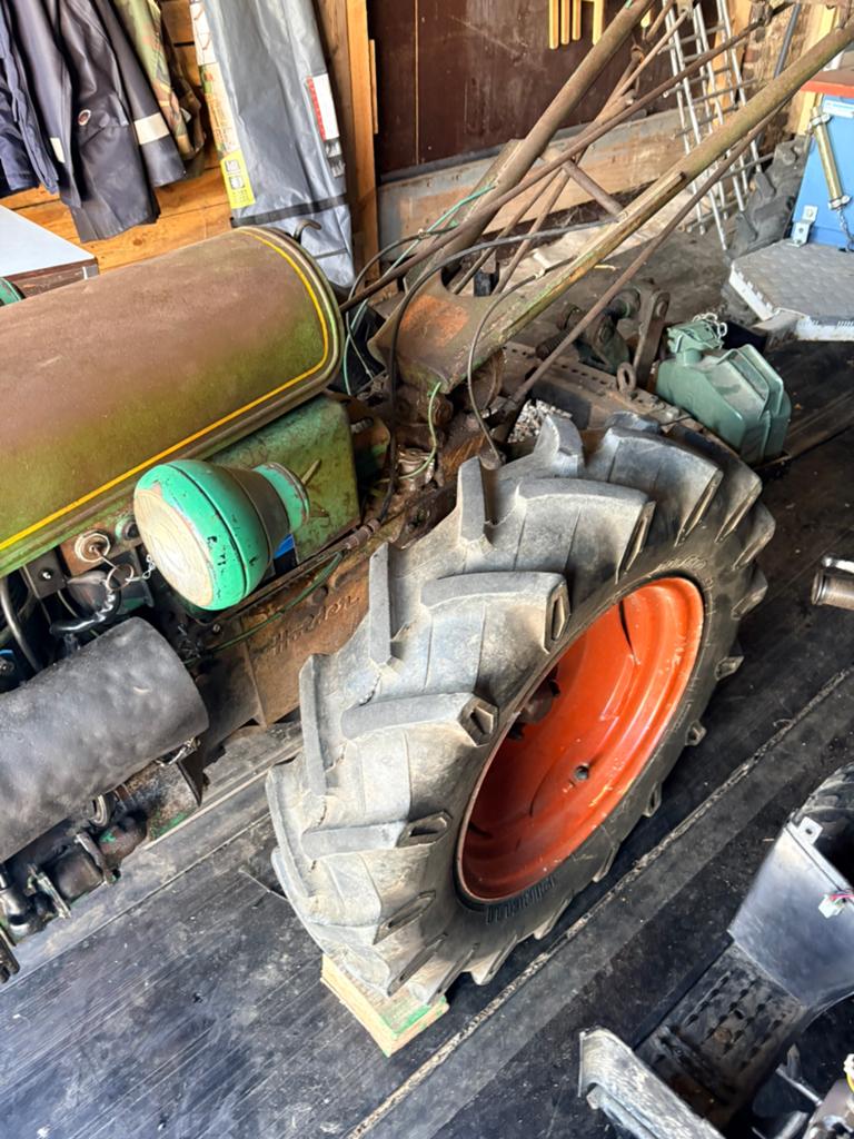 Motoculteur HolderE12 diesel met papieren voor op de weg, Ophalen