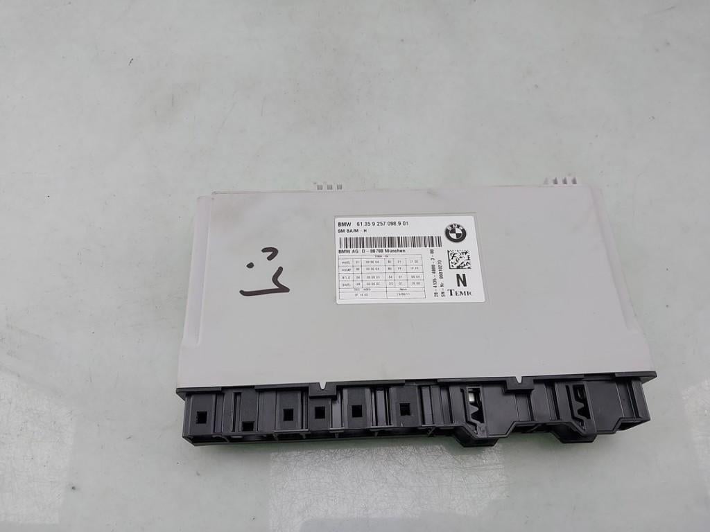 ORDINATEUR SIEGE 1 serie (F20) (|61359459673|61359257098|), Utilisé, BMW