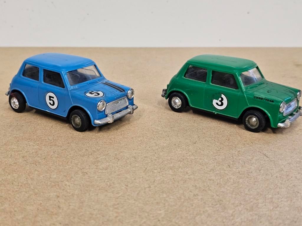MINI 1000 AUTO - GOZAN  - GEMAAKT IN SPANJE JAREN 70, Ophalen of Verzenden, Auto