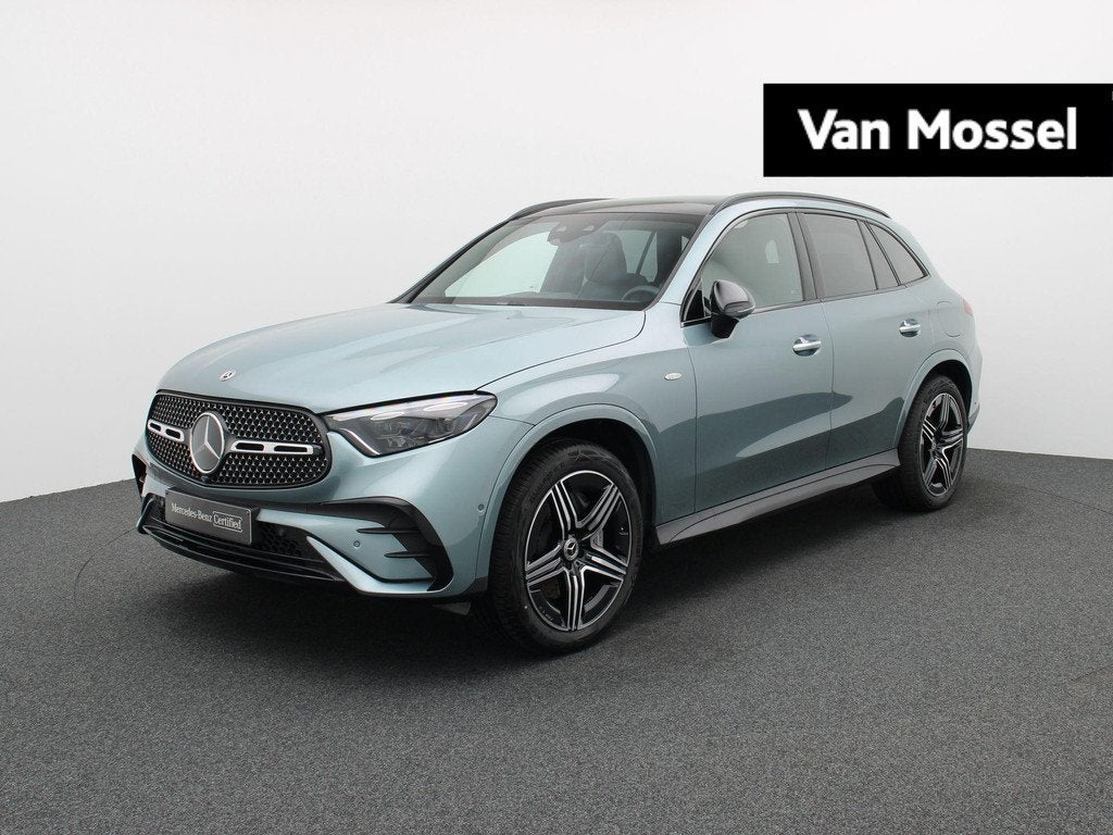 Mercedes-Benz GLC SUV 300 e AMG Line + AIRMATIC + BURMESTER, Auto's, Mercedes-Benz, Gebruikt, 4 cilinders, 2255 kg, Plug-in hybride
