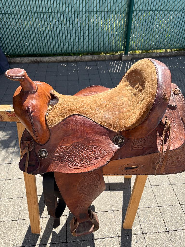 Westernzadel 16inch, Enlèvement, Utilisé, Western