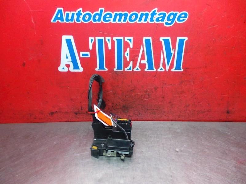 SERRURE DE PORTE RODS AVANT DROIT Fiesta 5 (2S6AA21812BJ), Utilisé, Ford