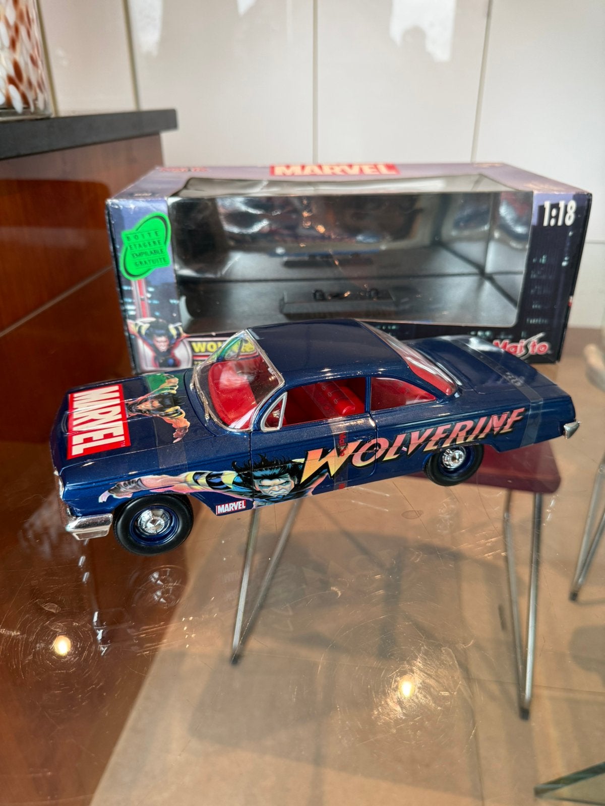 Chevrolet Bel Air de 1962 Wolverine (Marvel) 1:18, Enlèvement ou Envoi, Comme neuf, Voiture, Maisto