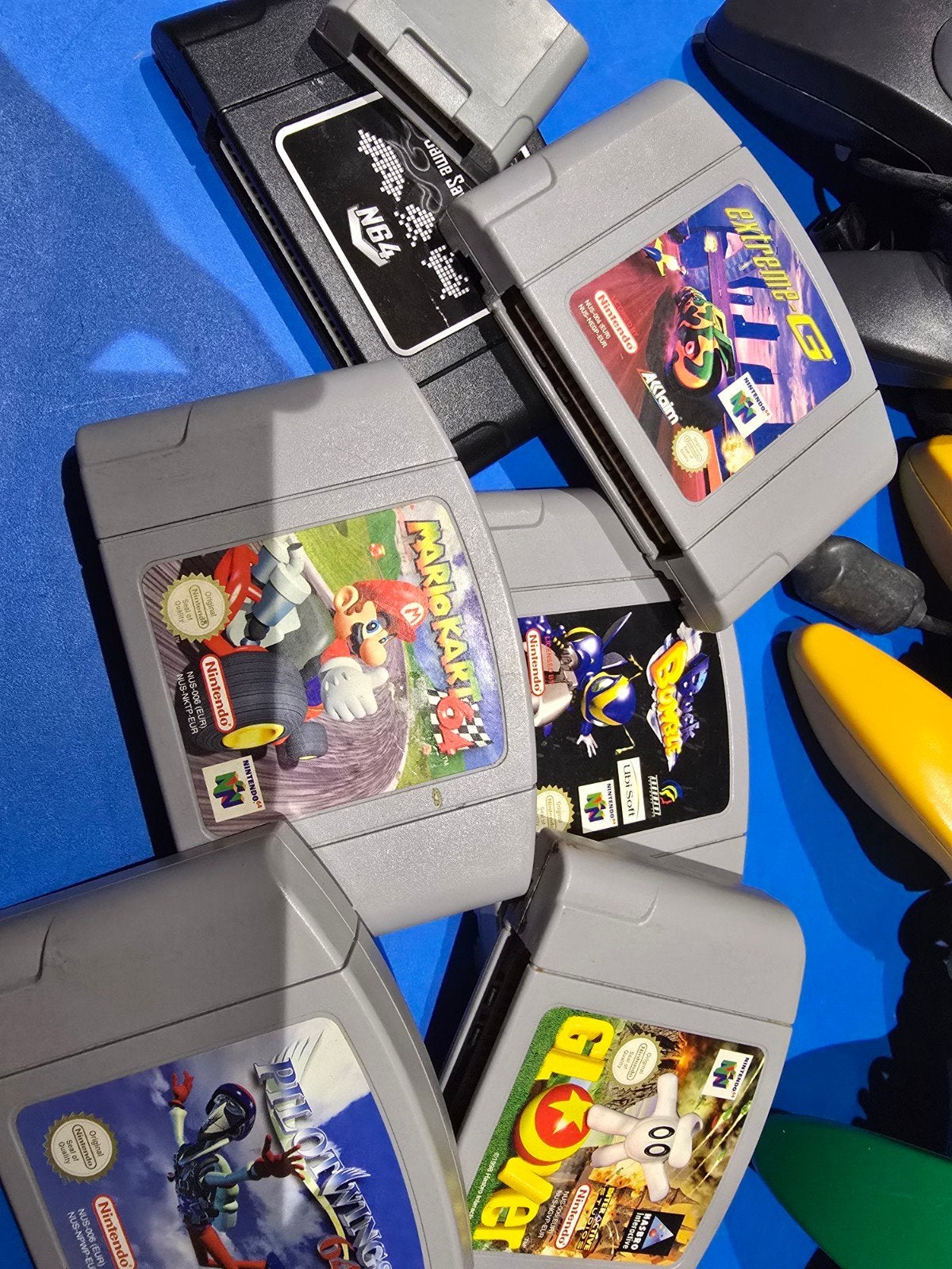 N64 + jeux + 5 manettes + carte memoire + extension pack, Consoles de jeu & Jeux vidéo, Enlèvement