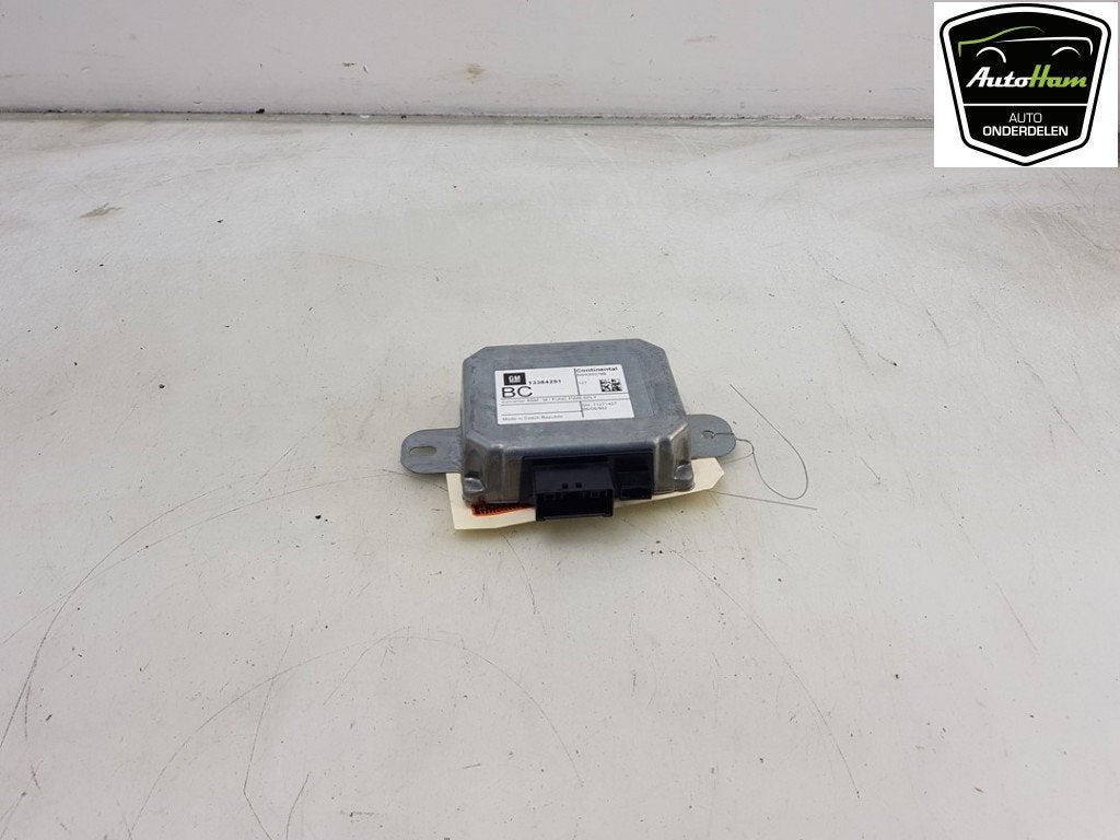 REGULATEUR DE TENSION Opel Corsa E (|13384291|13306647|), Opel, Utilisé, Continental AG, Continental-Plaza 1
30175  Hannover, DE