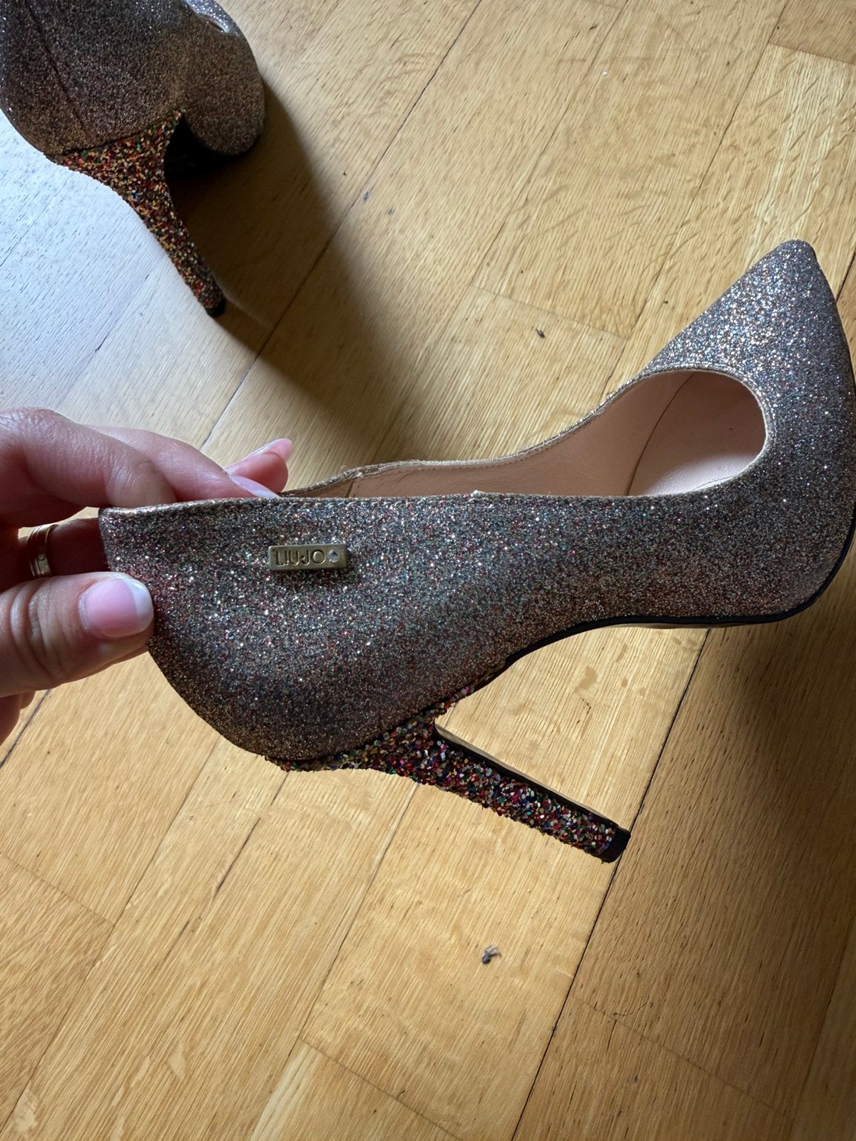 Pompes Liu-Jo - comme neuves, Vêtements | Femmes, Chaussures, Comme neuf, Escarpins, Enlèvement