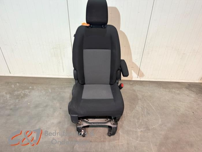 Siège droit d'un Opel Vivaro, Autos : Pièces & Accessoires, -, Opel, 3 mois de garantie, Utilisé