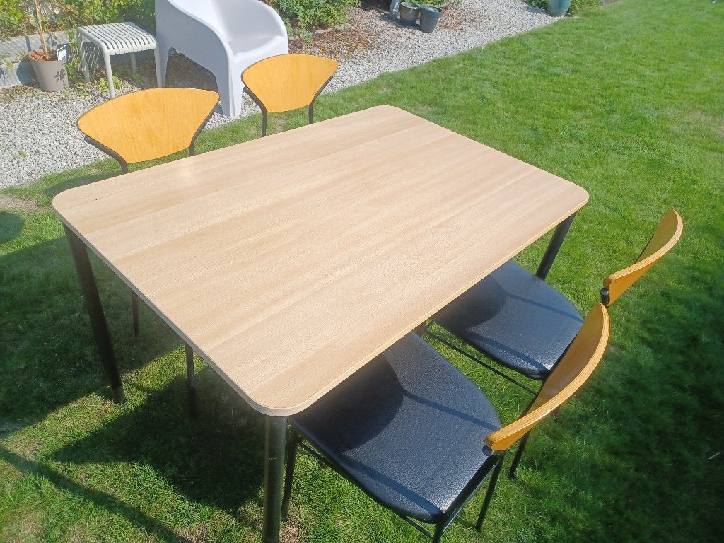 Tafel met 4 stoelen, Ophalen, Gebruikt, 50 tot 100 cm, 100 tot 150 cm