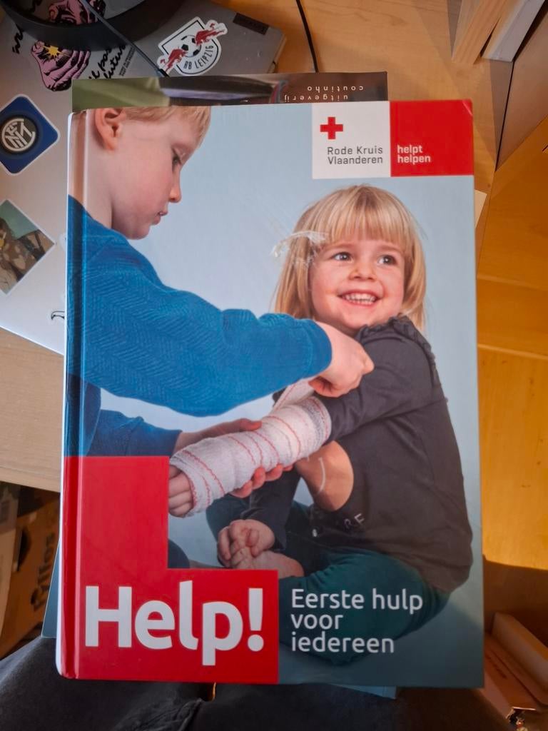 Help! Eerste hulp voor iedereen, Ophalen of Verzenden