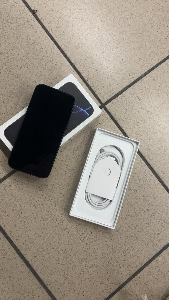 Iphone 16 pro max, Télécoms, Neuf, Enlèvement, 100 %, Noir