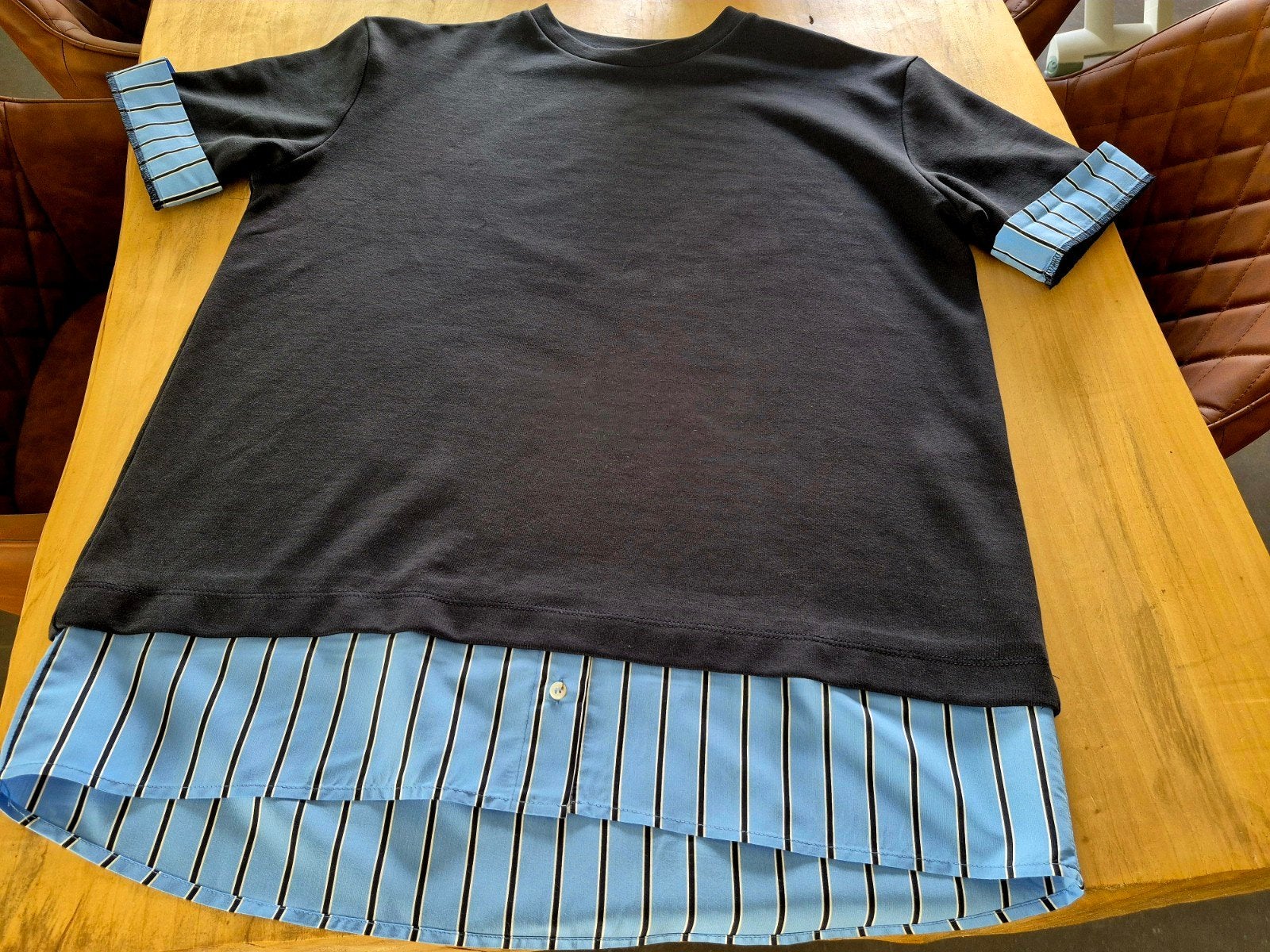 Très belle robe du 23 mars, Enlèvement ou Envoi