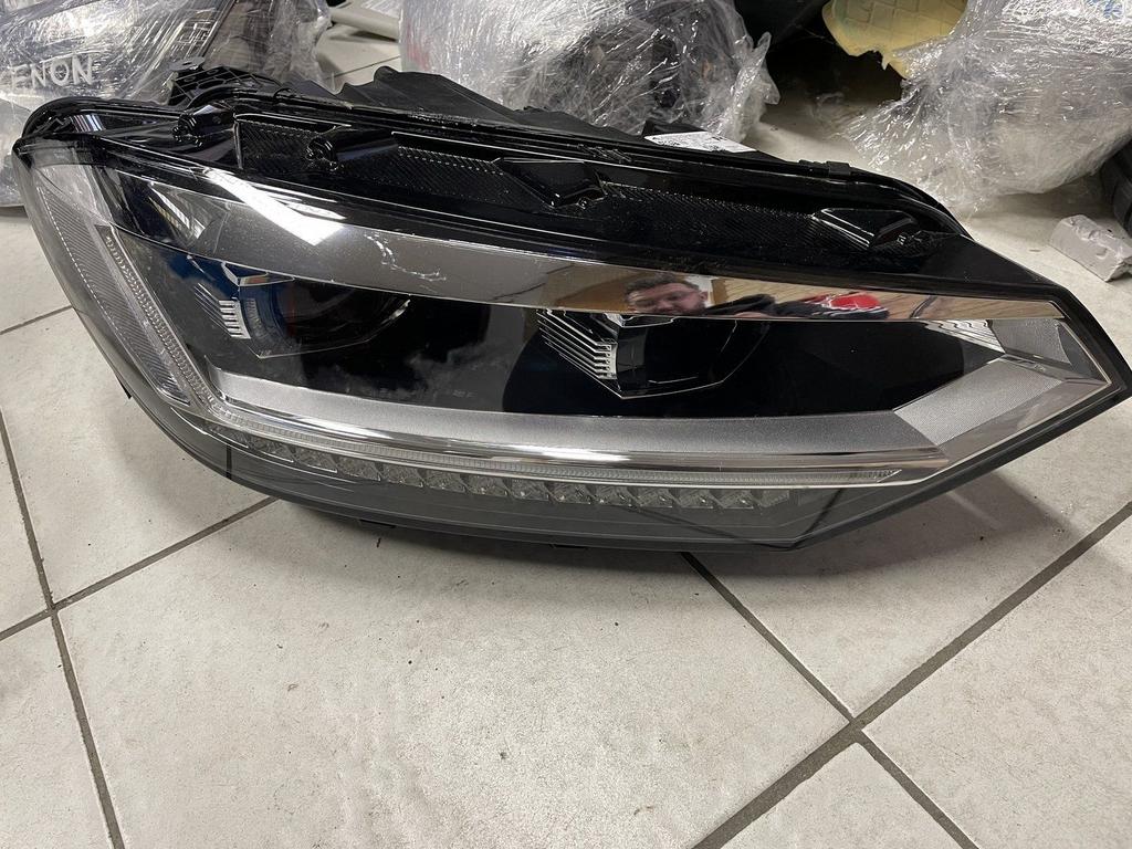 VW touran 5ta koplamp rechts 5tc941114A, Gebruikt, -, -, Ophalen of Verzenden