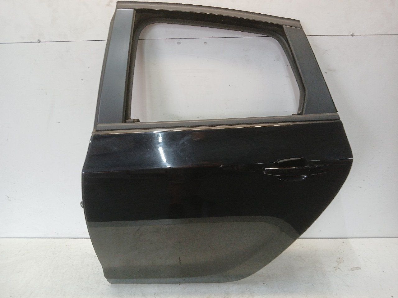 Portier links achter Opel Astra, Onderdelen@venauto.nl, Van der Ven Autorecycling B.V., Ettenseweg 76, 4706 PB Roosendaal, The Netherlands