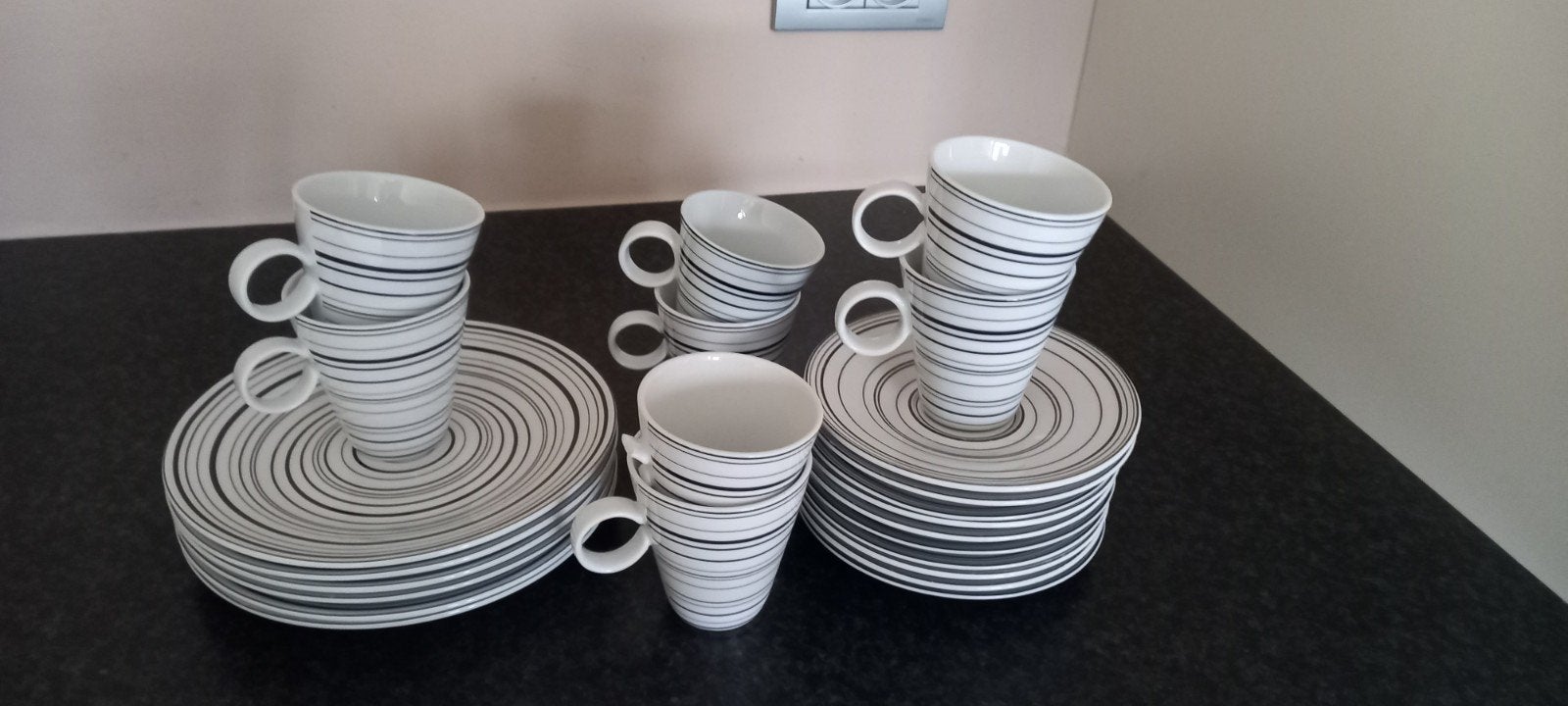 koffieservies zwart/wit salt&peper, Huis en Inrichting, Keuken | Servies, Ophalen of Verzenden