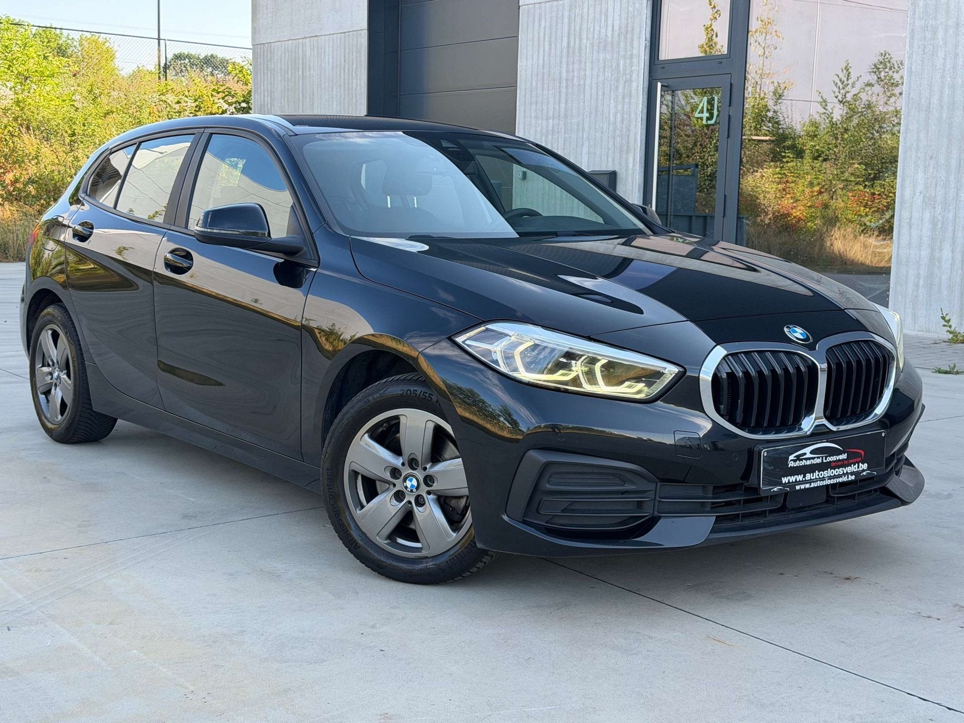 BMW 118 i Automaat Euro 6d/ NAVI/ CARPLAY/ LED/ PDC/ CRUISE, 100 kW, Achat, Euro 6, Entreprise