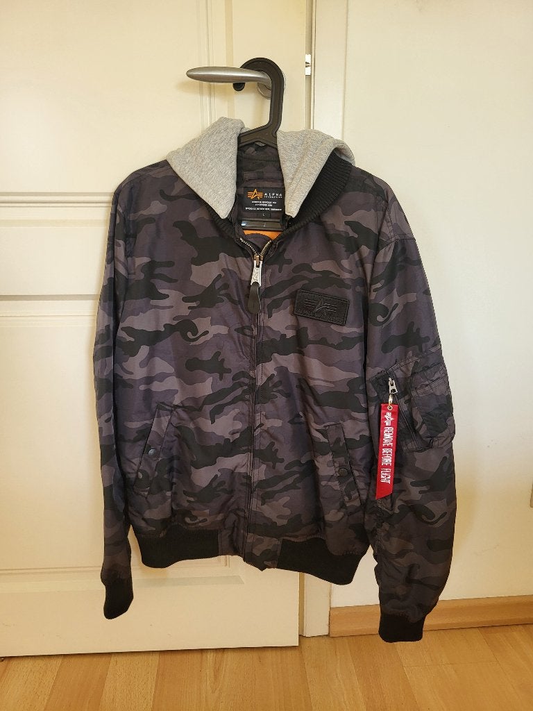 Alpha Industries bomberjas maat L, Kleding | Heren, Jassen | Zomer, Maat 52/54 (L), Ophalen of Verzenden, Zo goed als nieuw, Overige kleuren