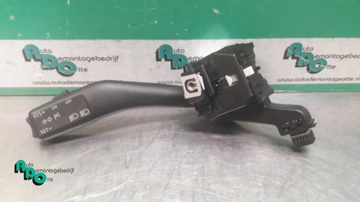 Commutateur feu clignotant d'un Volkswagen Touran (Touran 03, Volkswagen, -, 3 mois de garantie, Utilisé