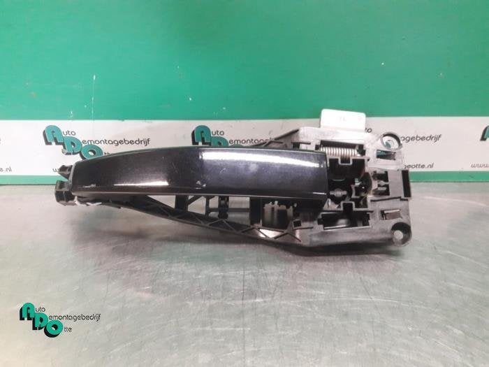 Poignée portière 2portes gauche d'un Opel Astra (Astra H 0, Autos : Pièces & Accessoires, -, Opel, 3 mois de garantie, Utilisé
