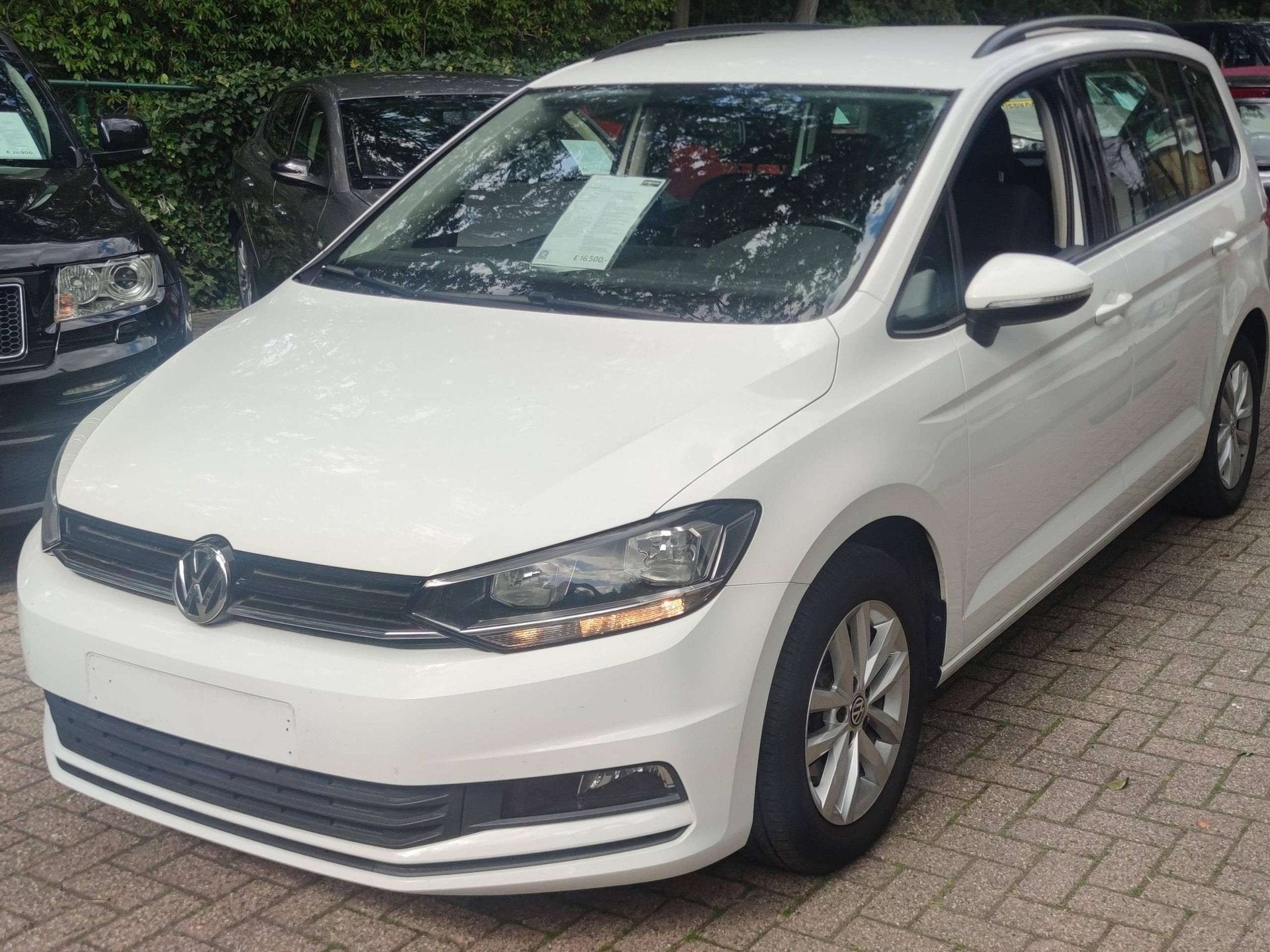 Volkswagen Touran Touran 1.2 TSI Trendline Trendline ! 7 PLA, Auto's, Volkswagen, Dealer onderhouden, Stof, Gebruikt, Bedrijf