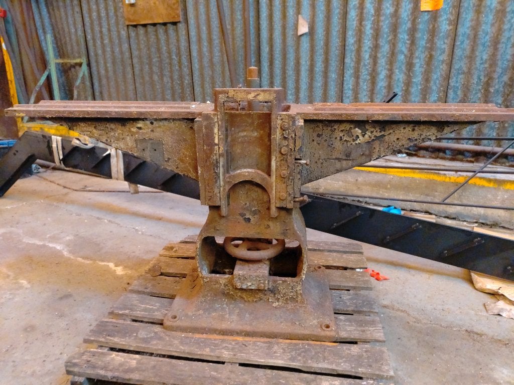 Machinevoet gietijzer, Enlèvement, Utilisé, 150 à 200 cm, Moins de 50 cm