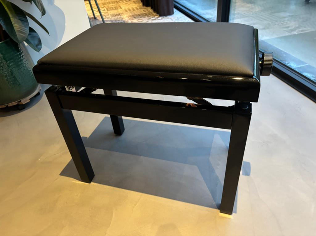 Maene premium pianobank zwart hoogglans, Muziek en Instrumenten, Instrumenten | Toebehoren, Ophalen of Verzenden, Zo goed als nieuw