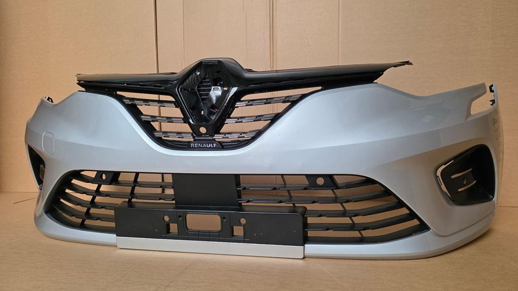 Voorbumper Renault Clio V 5 ORGINEEL BUMPER 620228351R 2019-, Gebruikt, -, Ophalen of Verzenden, Bumper