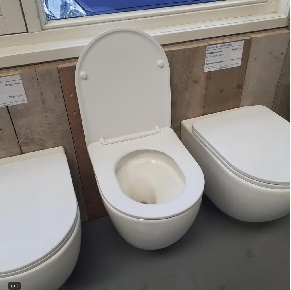 UITVERKOOP! Toiletpot, Mat wit, Sanitair, 48cm, Ravius, Ophalen of Verzenden, Nieuw, Wit