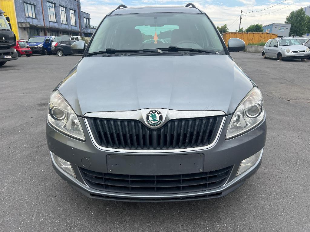 Skoda Roomster 1.6 Diesel, Autos, Skoda, Euro 5, Achat, Entreprise, Boîte manuelle
