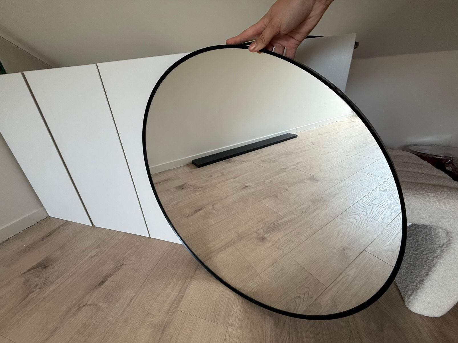 IKEA LINDBYN spiegel – 80 cm, Huis en Inrichting, Woonaccessoires | Spiegels, Ophalen, Zo goed als nieuw