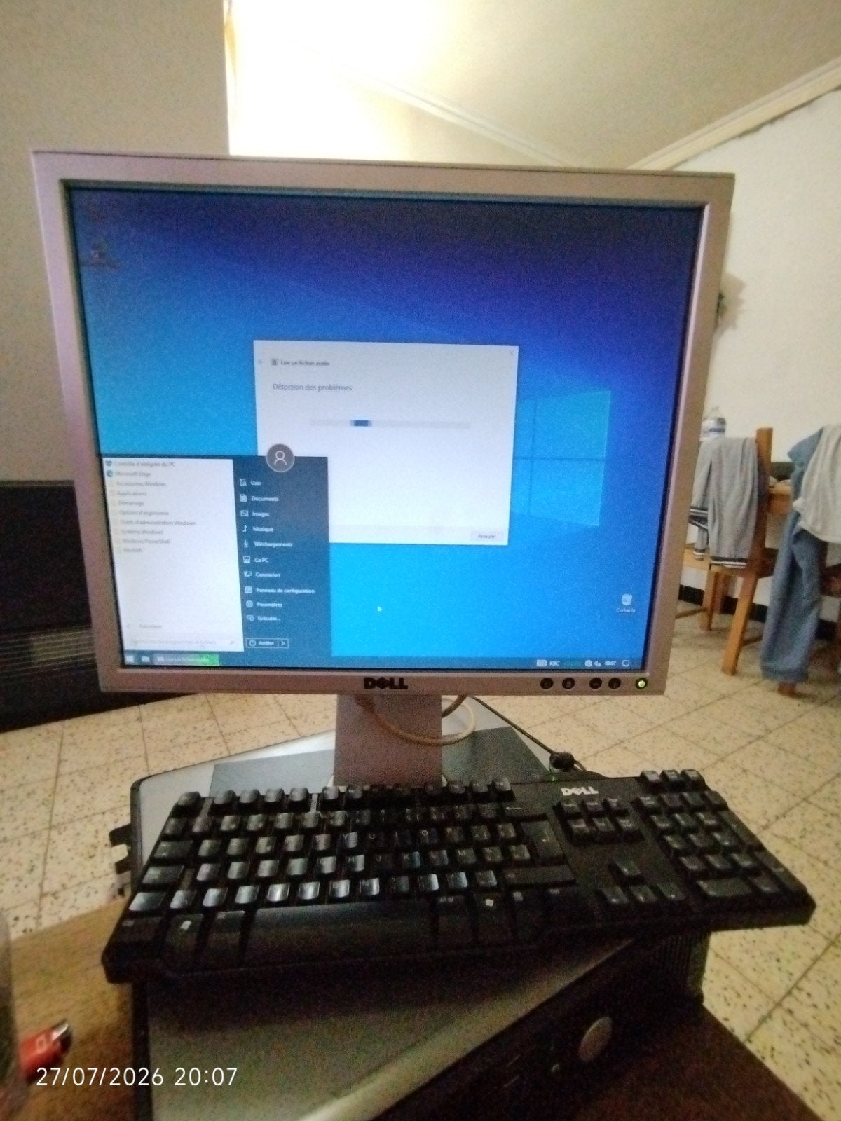 fonctionne, Dell Optiplex 780 avec win 10 light, 2,50 Ghz, HDD, 250Go, Enlèvement