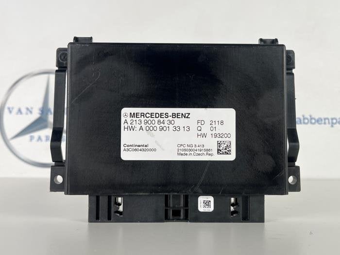 Ordinateur réservoir automatique d'un Mercedes CLA, -, 3 mois de garantie, Utilisé, -
