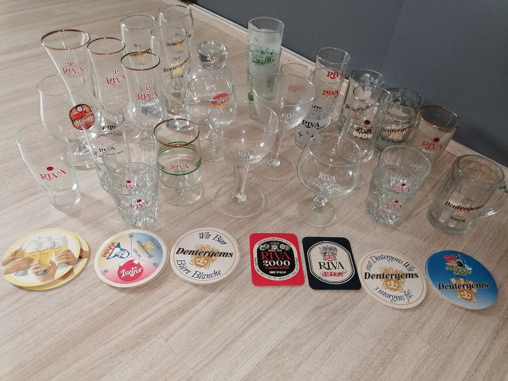 riva brouwerij Dentergem Desplenter  glazen en bierviltjes, Verzamelen, Ophalen, Zo goed als nieuw, Glas of Glazen