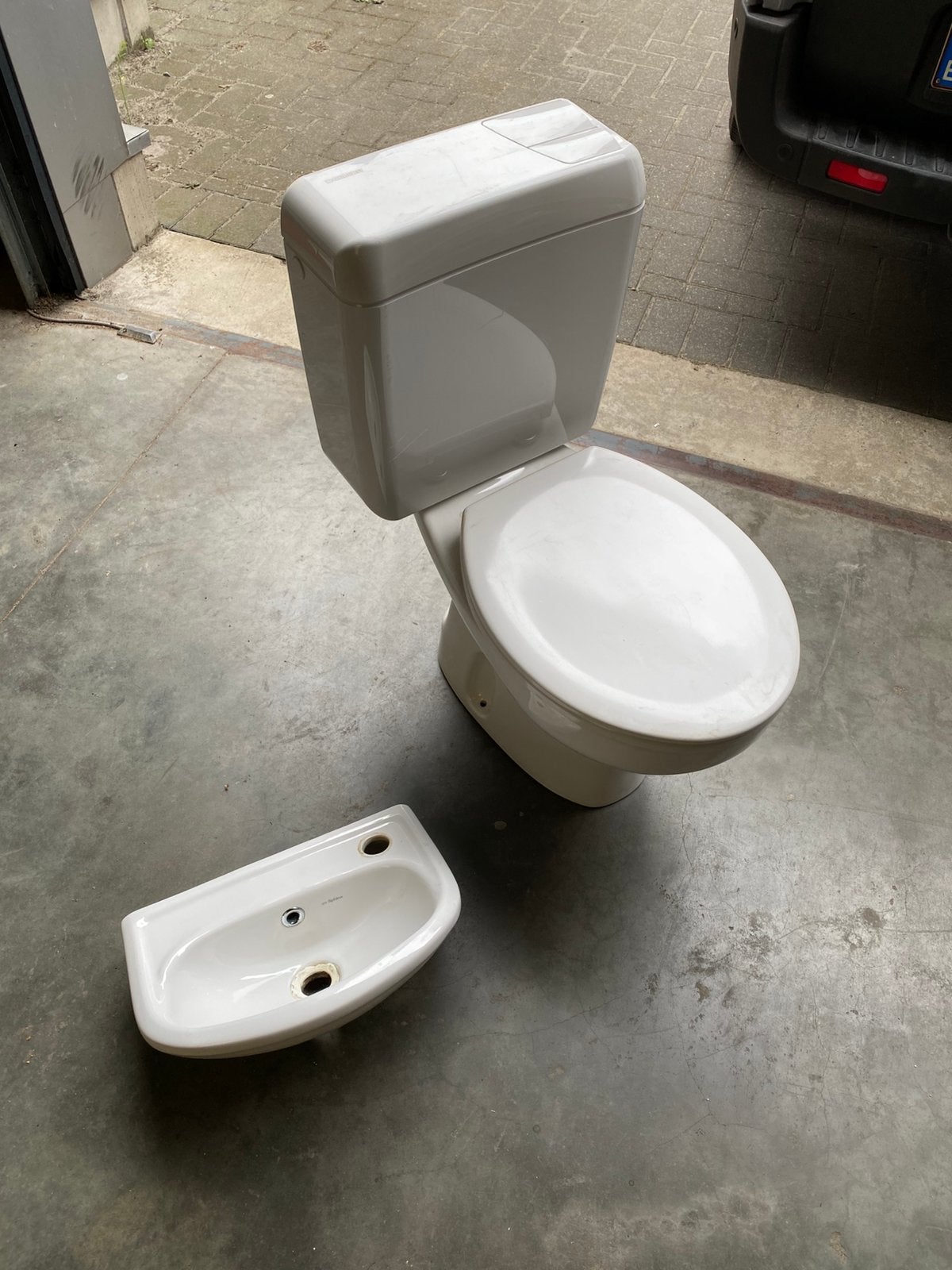 Staand toilet met spoelbakje, Bricolage & Construction, Sanitaire, Enlèvement, Utilisé, Toilettes