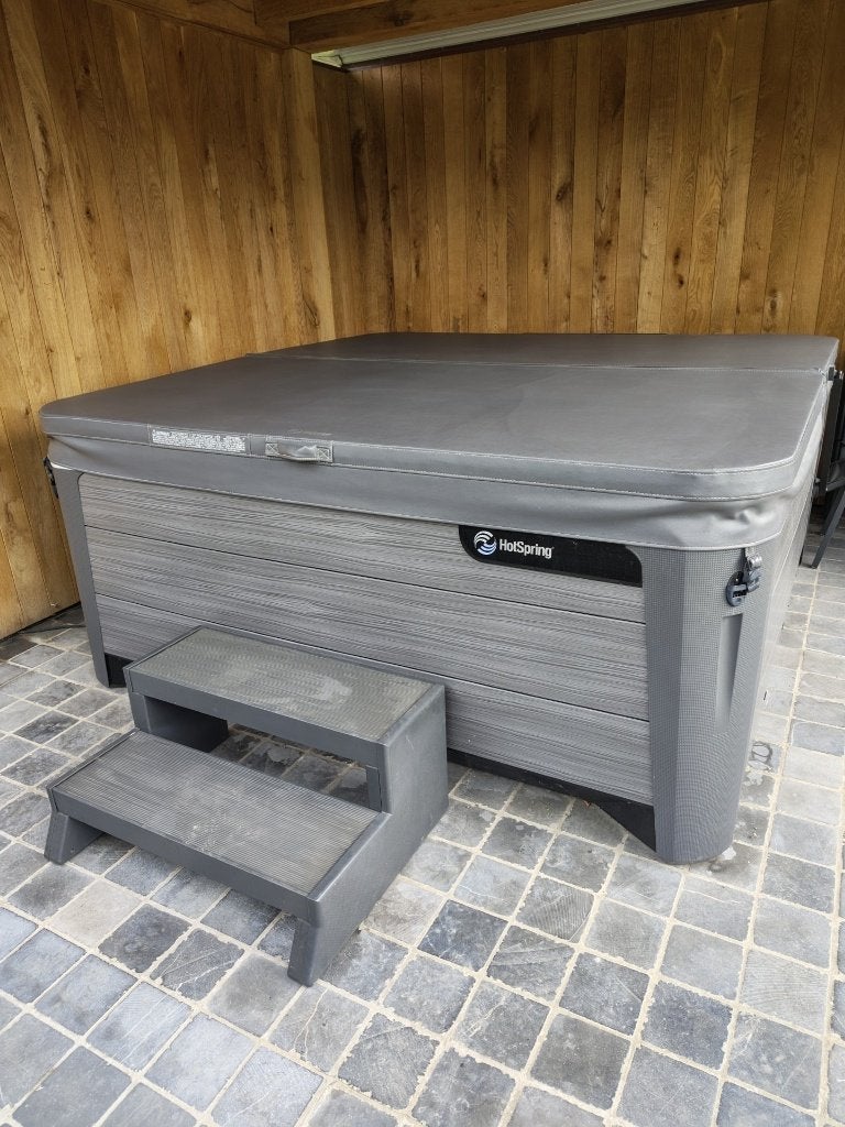 Jacuzzi, Ophalen, Zo goed als nieuw, Trap, Vast