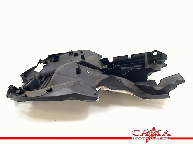 SPATBORD ACHTER Honda VFR 800 VTEC 2002-2013 (VFR800 RC46), Dhr. S. di Majo, Gebruikt, Info@cama-motorparts.nl, P.J. Troelstraweg 8 8
3144 CX  MAASSLUIS, NL