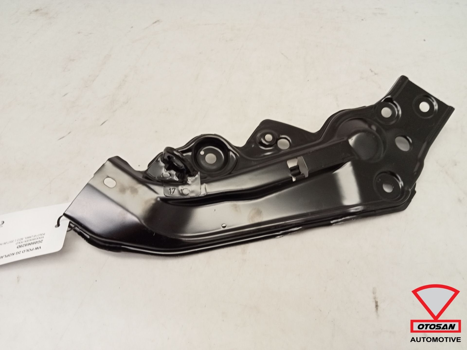 VW Polo 2G Koplamp Streep Links Nieuw Origineel 2G0806929D, Auto-onderdelen, Gebruikt, Volkswagen, Volkswagen AG, Vw@volkswagen.de