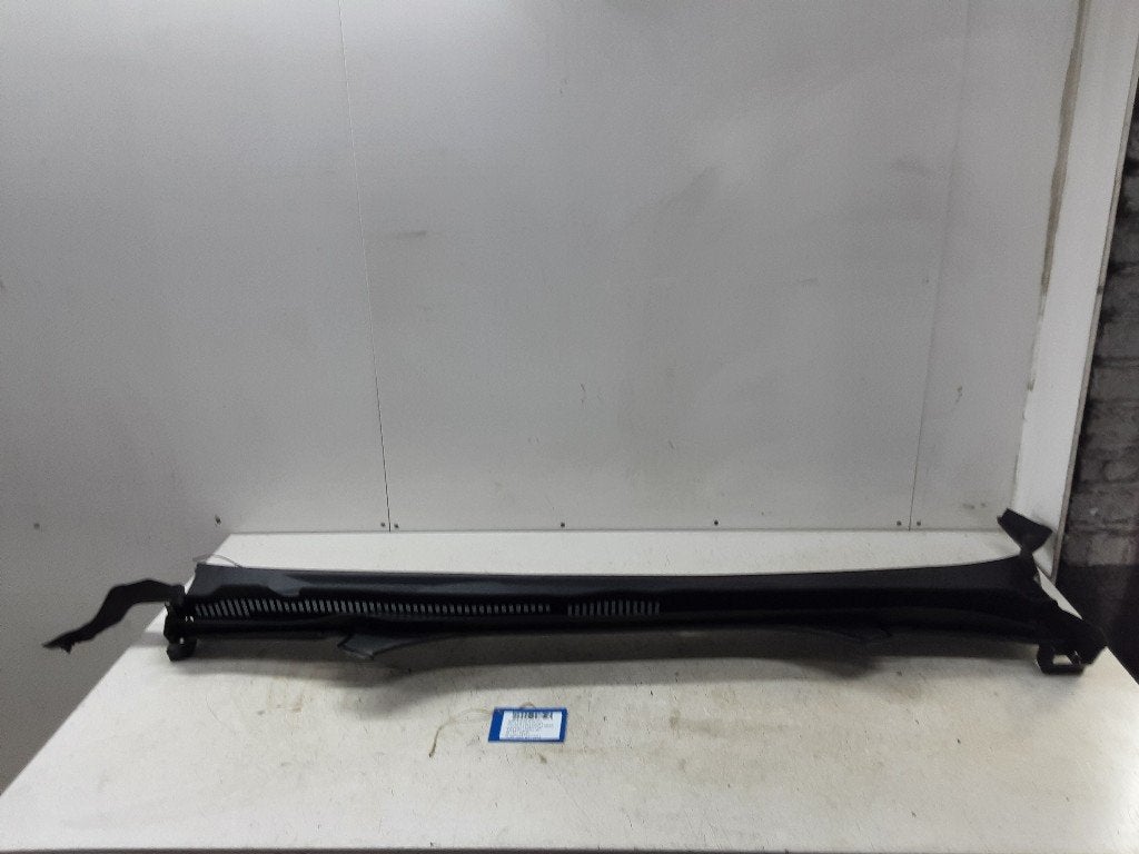 SIERLIJSTEN VOORRUIT BMW 8 serie (G15) (51717435326), Gebruikt, Voor, Mevr. I. Hauben, BMW