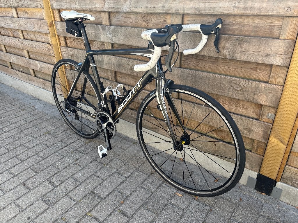 koersfiets scott full carbon volledige groepset van dura ace, Fietsen en Brommers, Ophalen, 28 inch, Zo goed als nieuw, 15 tot 20 versnellingen
