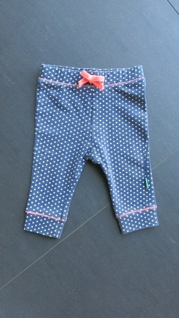 Legging met bolletjes van de Hema (maat 56), Gebruikt, Broekje, Meisje, Ophalen of Verzenden